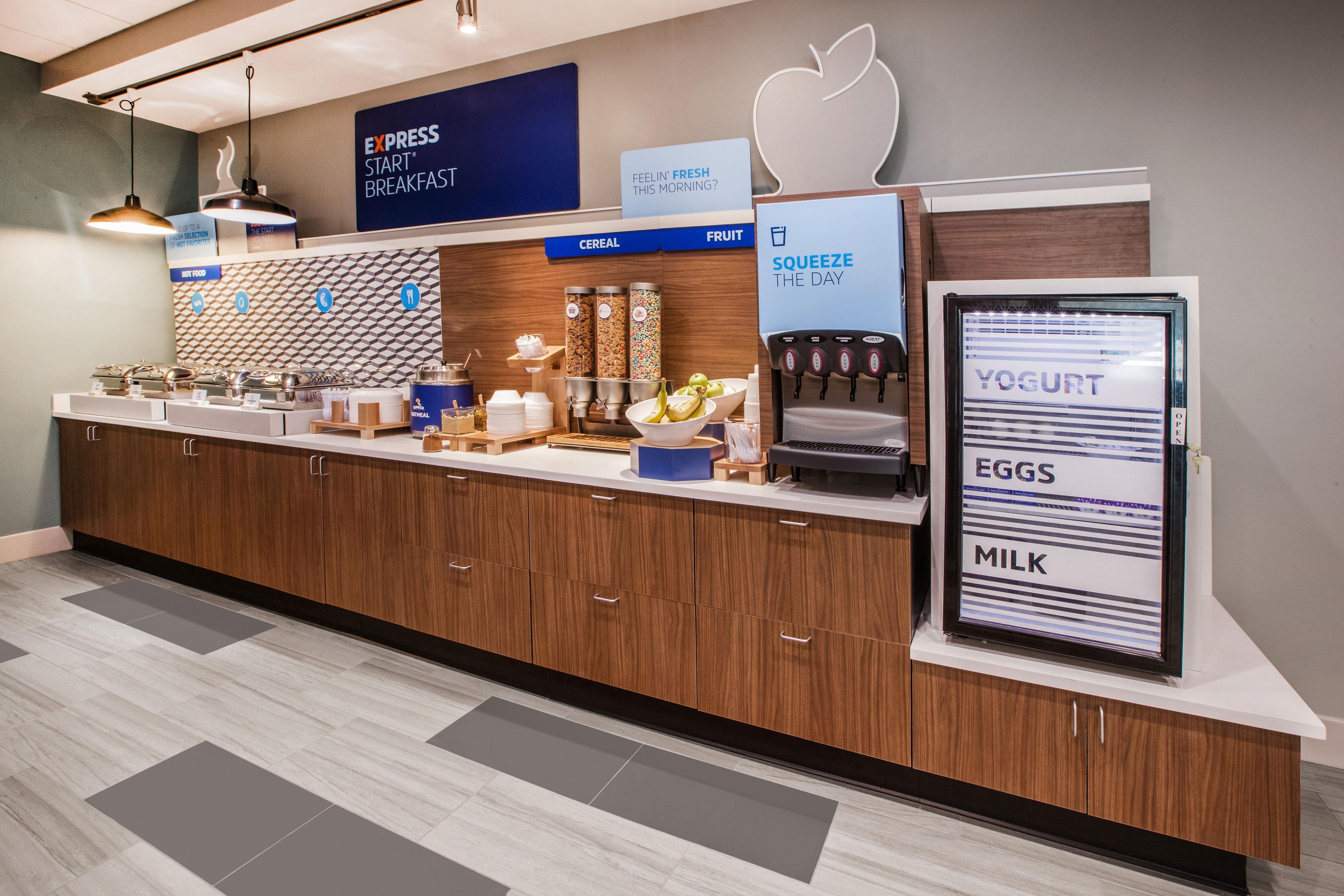 Holiday Inn Express Hotel Pittsburgh-North/Harmarville By Ihg Exterior foto
