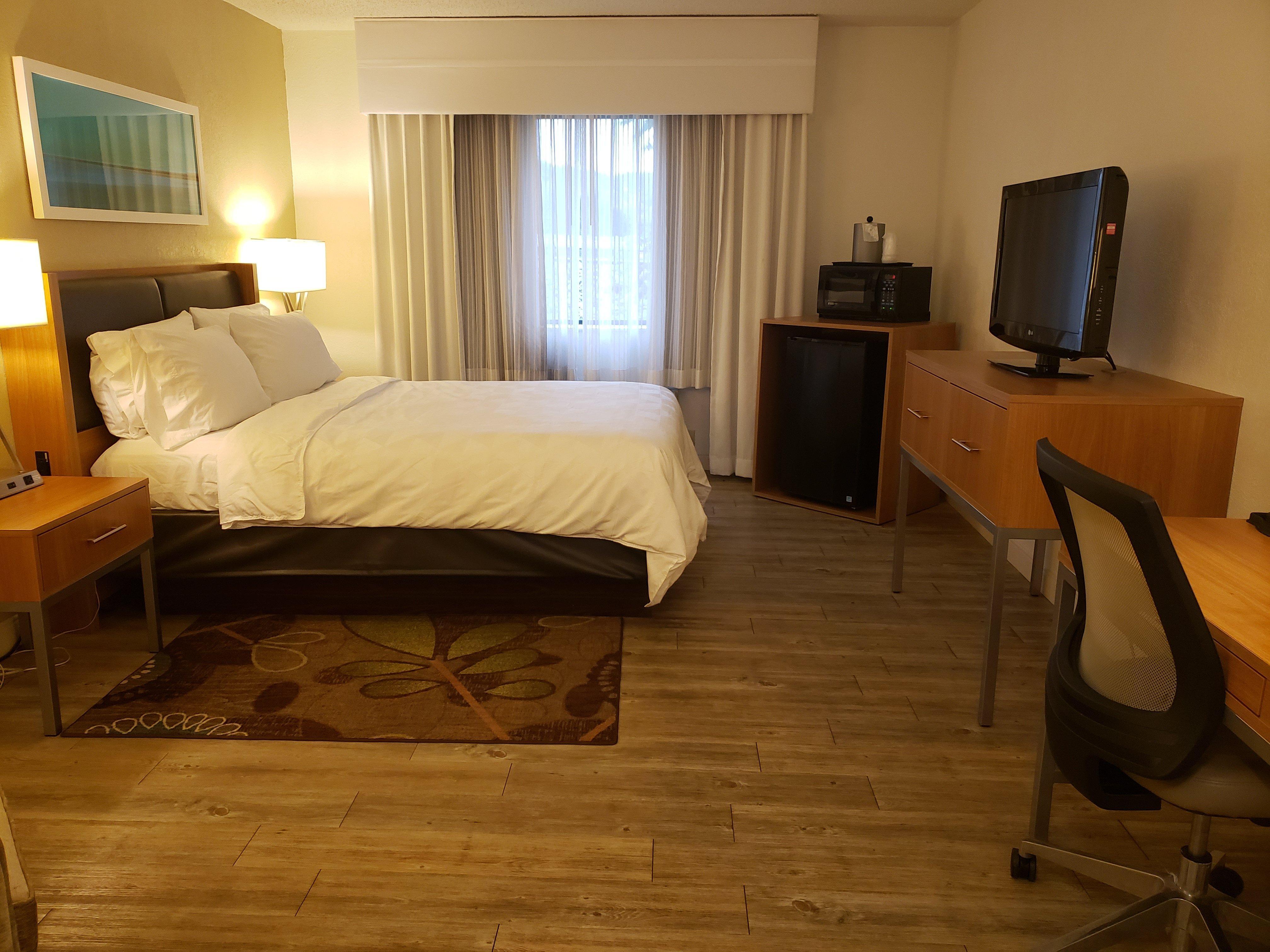 Holiday Inn Express Hotel Pittsburgh-North/Harmarville By Ihg Exterior foto